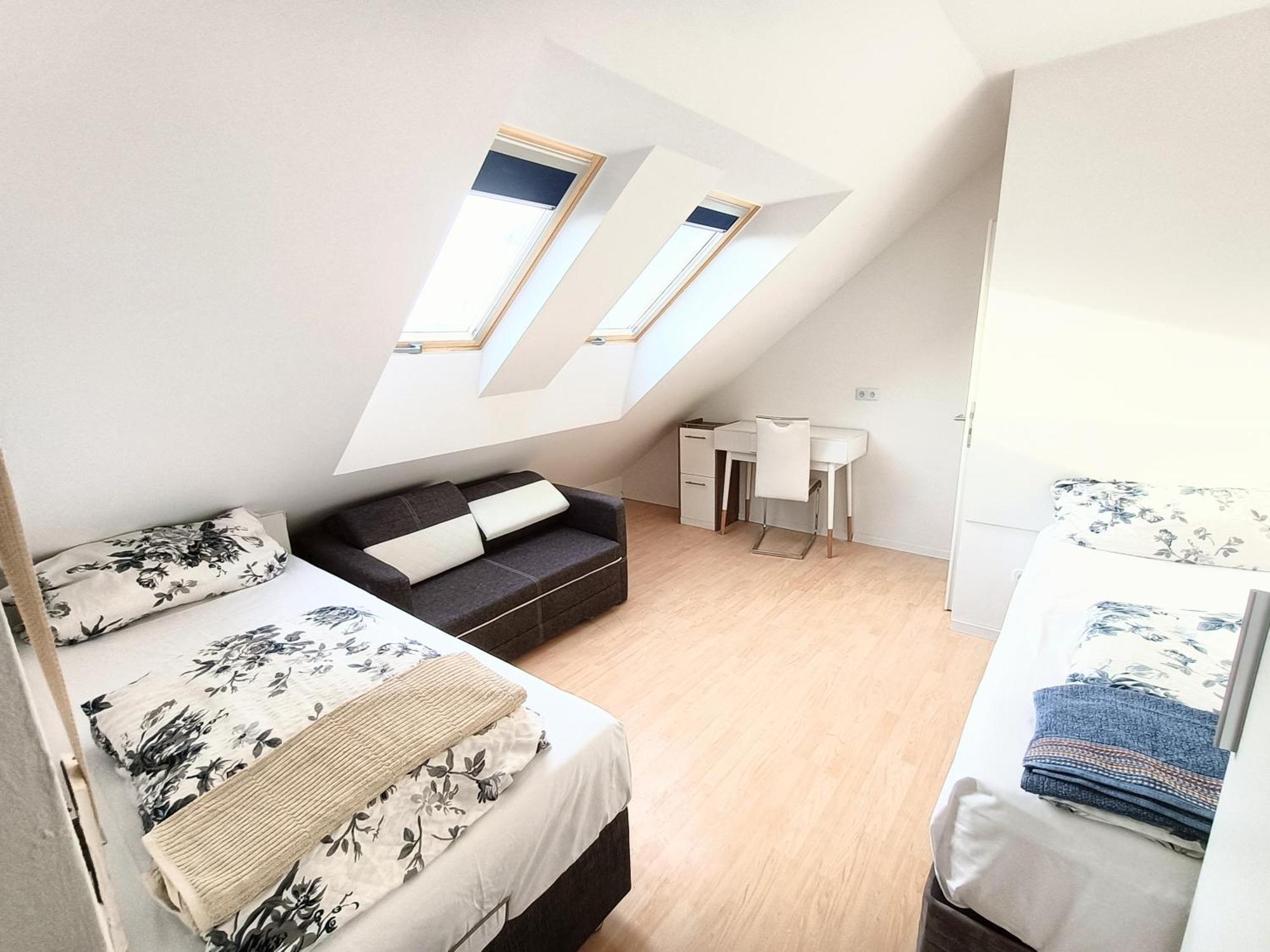 Fmi 9 Accommodation 라운하임 외부 사진
