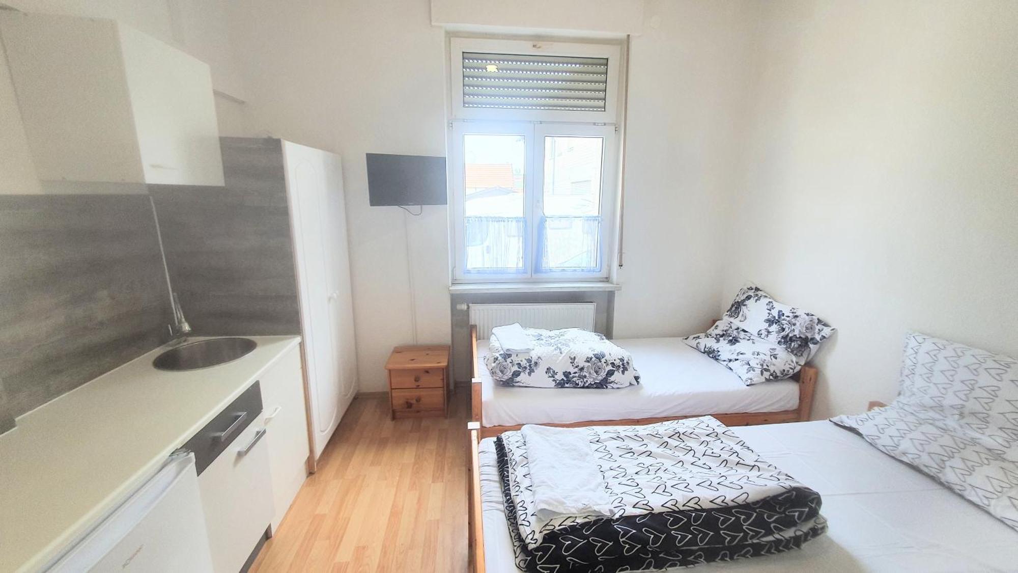 Fmi 9 Accommodation 라운하임 객실 사진