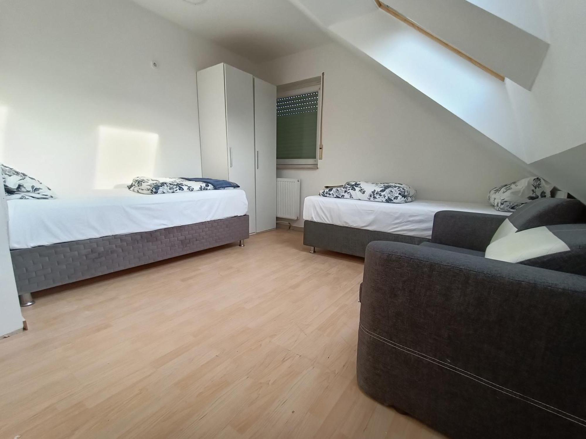 Fmi 9 Accommodation 라운하임 객실 사진