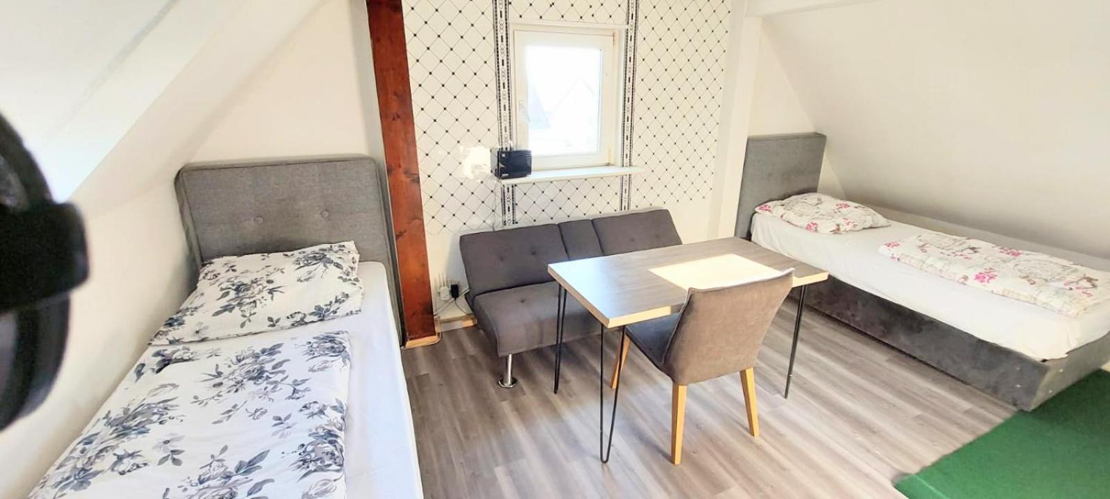 Fmi 9 Accommodation 라운하임 외부 사진